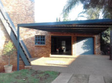 Jakaranda Staal Dakke Oprigters - Steel Roofs and Carports Erection